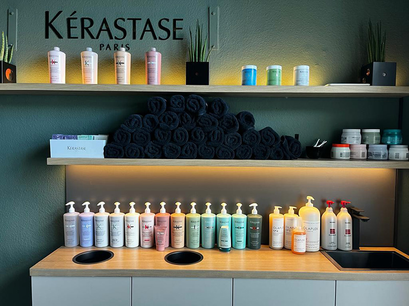 FRISEUR LOUNGE Johannisthal, Berlin: Waschbar