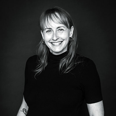 Janine, Rezeptionistin bei FRISEUR LOUNGE Johannisthal