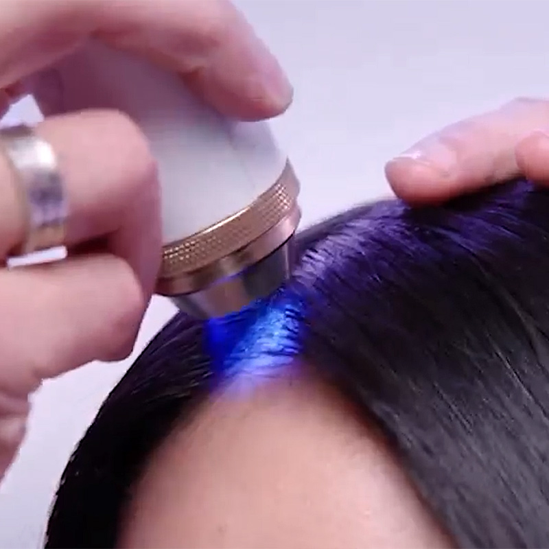 K-Scan: Kamera von Kérastase zur Haar- und Kopfhautanaylse mit KI